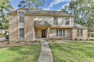 2010 Deer Springs Dr, Kingwood, TX 77339 - Photo 5