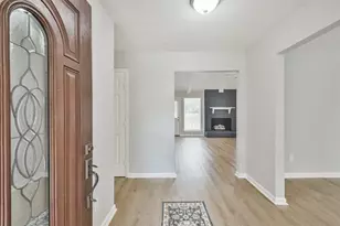 2010 Deer Springs Dr, Kingwood, TX 77339 - Photo 9