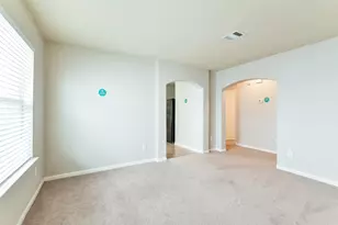 13118 Kingston Point Ln, Houston, TX 77047 - Photo 9