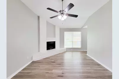 15814 Murrelet Court, Humble, TX 77396 - Photo 9