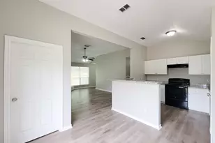 15814 Murrelet Ct, Humble, TX 77396 - Photo 5