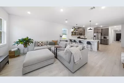 302 Alder Loop, Anahuac, TX 77514 - Photo 7