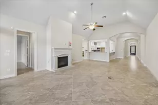 4035 Steep Woods Dr, Spring, TX 77386 - Photo 11