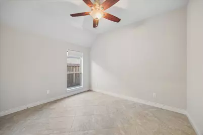 4035 Steep Woods Drive, Spring, TX 77386 - Photo 5
