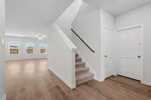 25444 Blossom Ct, Montgomery, TX 77316 - Photo 5