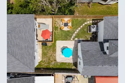 3624 Avenue S 1/2, Galveston, TX 77550 - Photo 3