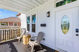 3624 Ave S 1/2, Galveston, TX 77550 - Photo 5