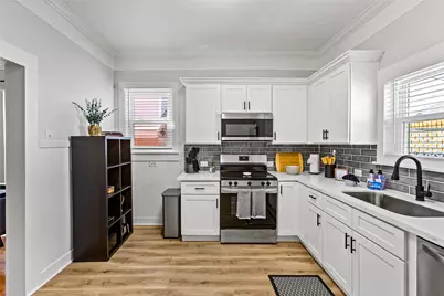 3624 Avenue S 1/2, Galveston, TX 77550 - Photo 13