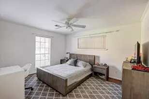 12511 Boheme Dr, Houston, TX 77024 - Photo 15