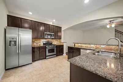 8433 Sunset Loch Drive, Spring, TX 77379 - Photo 9