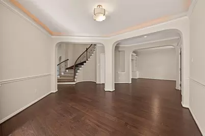 8110 Clearwater Crossing, Humble, TX 77396 - Photo 7