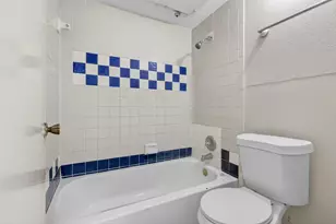 9550 Deering Dr, Houston, TX 77036 - Photo 15