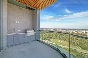 1711 Allen Pkwy, Houston, TX 77019 - Photo 9