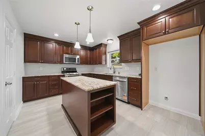 2902 Colony Drive, Sugar Land, TX 77479 - Photo 13