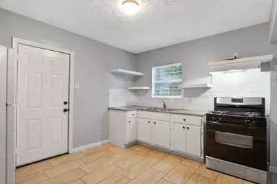 3117 Isabella Street #B, Houston, TX 77004 - Photo 5