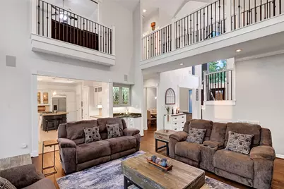 7426 Timberlake Drive, Sugar Land, TX 77479 - Photo 11