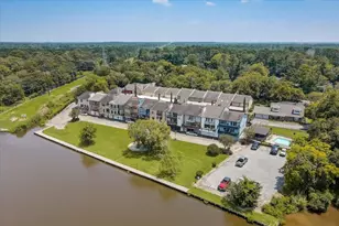 2127 Casa Rio Cir, Dickinson, TX 77539 - Photo 31