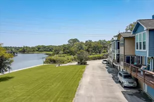 2127 Casa Rio Cir, Dickinson, TX 77539 - Photo 29