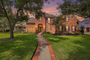 3002 Lacewood Ct, Pearland, TX 77584 - Photo 3