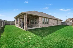 2303 Tobarra Ln, League City, TX 77573 - Photo 27