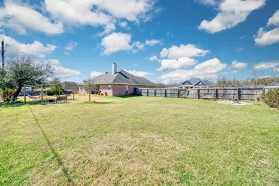 126 Virginia Street, Fairfield, TX 75840 - Photo 37