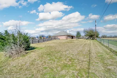 126 Virginia Street, Fairfield, TX 75840 - Photo 35