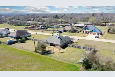 126 Virginia Street, Fairfield, TX 75840 - Photo 41