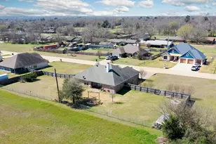 126 Virginia St, Fairfield, TX 75840 - Photo 41