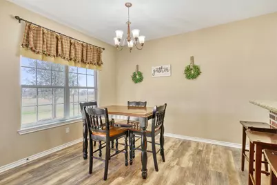 126 Virginia Street, Fairfield, TX 75840 - Photo 9