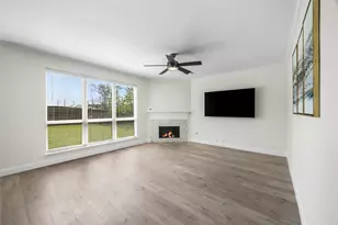 1802 Rockwall Ct, Sugar Land, TX 77479 - Photo 19
