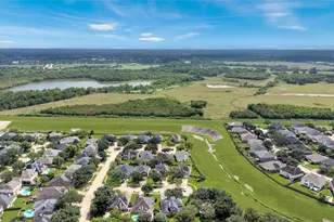1802 Rockwall Ct, Sugar Land, TX 77479 - Photo 43