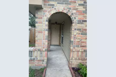 15642 Scenic Haven Drive, Houston, TX 77083 - Photo 5