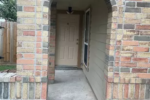 15642 Scenic Haven Dr, Houston, TX 77083 - Photo 5