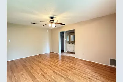 16439 Hickory Knoll Drive, Houston, TX 77059 - Photo 5