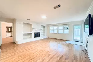 16439 Hickory Knoll Dr, Houston, TX 77059 - Photo 7