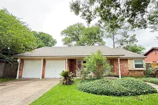 16439 Hickory Knoll Dr, Houston, TX 77059 - Photo 1