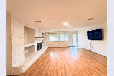 16439 Hickory Knoll Drive, Houston, TX 77059 - Photo 9