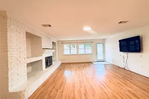 16439 Hickory Knoll Dr, Houston, TX 77059 - Photo 9