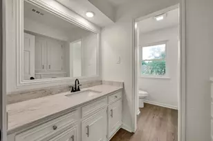 47 Devonshire Dr, Conroe, TX 77304 - Photo 29