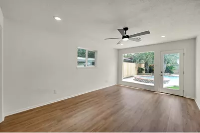 47 Devonshire Drive, Conroe, TX 77304 - Photo 21
