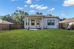 740 Brown Rd, Dayton, TX 77535 - Photo 17