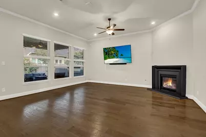 510 Blossom Cove Court, Pinehurst, TX 77362 - Photo 7