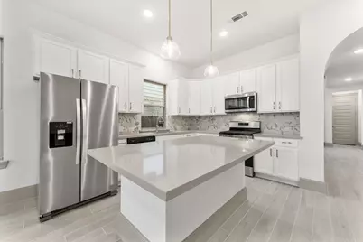 7023 Winterberry Glen Lane, Katy, TX 77493 - Photo 3