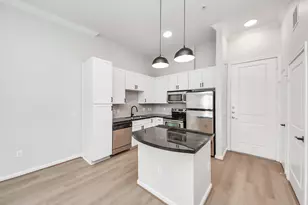 6363 San Felipe St, Houston, TX 77057 - Photo 7