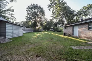 350 W Smith St, Sour Lake, TX 77659 - Photo 31