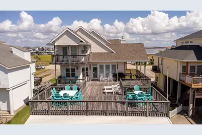 925 Tiki Drive, Tiki Island, TX 77554 - Photo 1