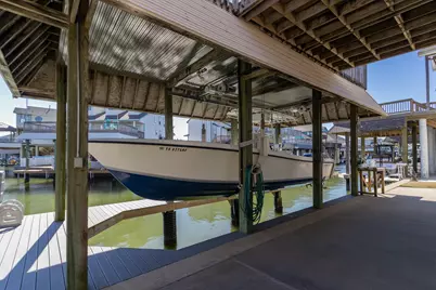 925 Tiki Drive, Tiki Island, TX 77554 - Photo 31