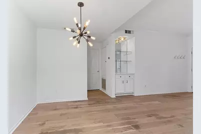1100 Augusta Drive #3, Houston, TX 77057 - Photo 9