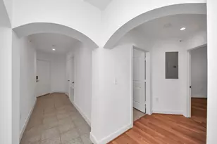1010 Rosine St, Houston, TX 77019 - Photo 9
