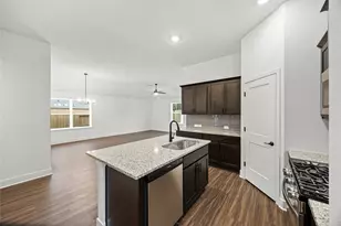 2273 N Post Oak Cir, Dayton, TX 77535 - Photo 13